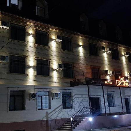 Nomad Hotel Bishkek Halal Exterior foto